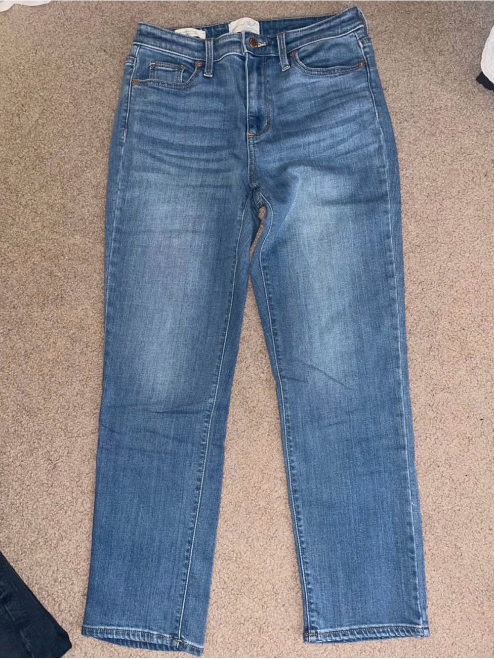 Universal Thread high rise slim straight jeans